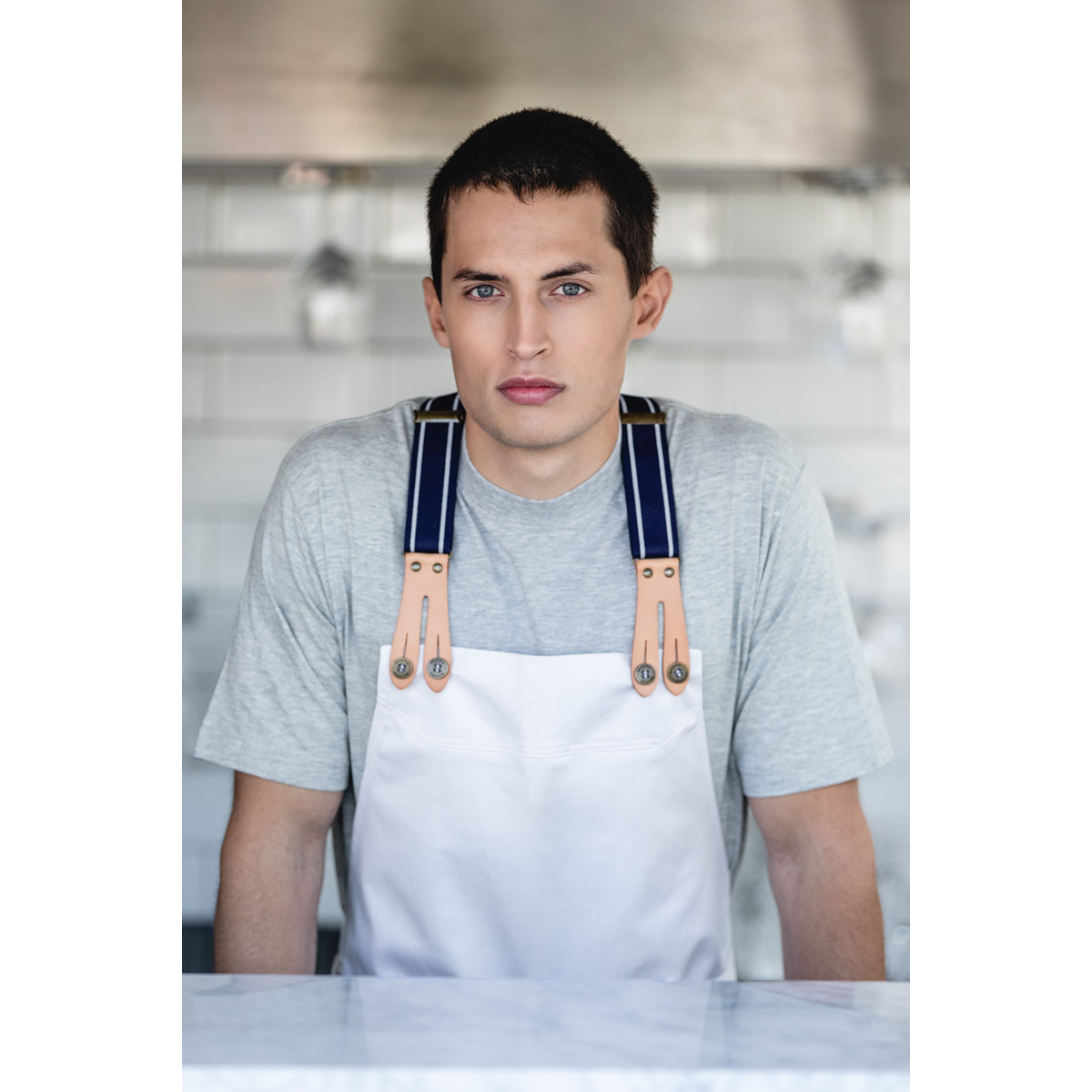 Bib apron