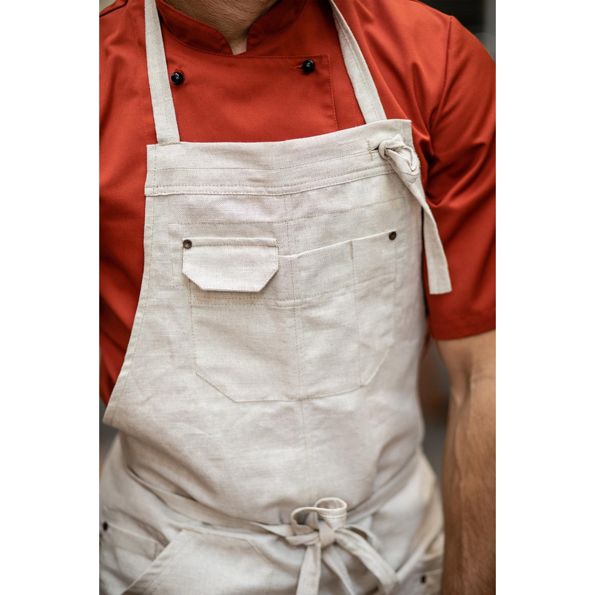 Bib apron