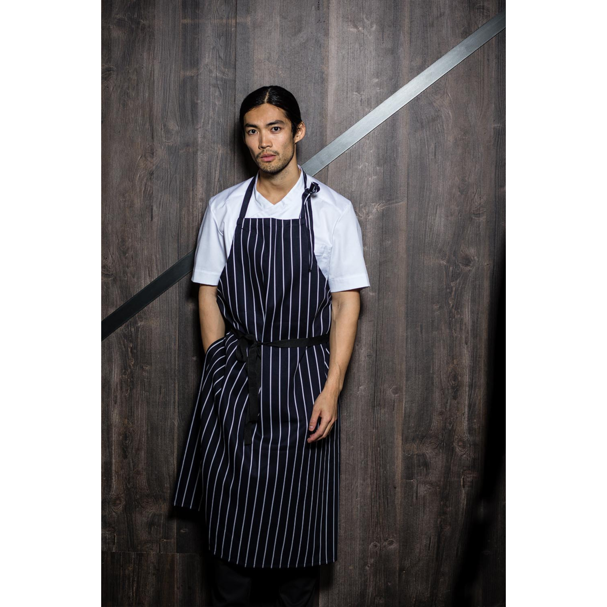 Bib apron